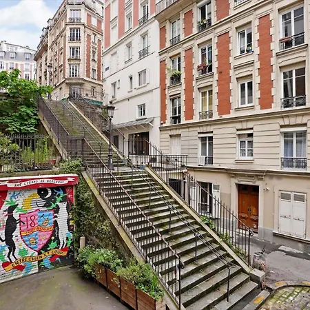 2 Pieces Au Coeur De Montmartre - Proche Sacre Coeur * Paris