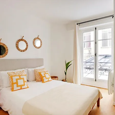 2 Pièces Au Coeur De Montmartre - Proche Sacré Coeur *